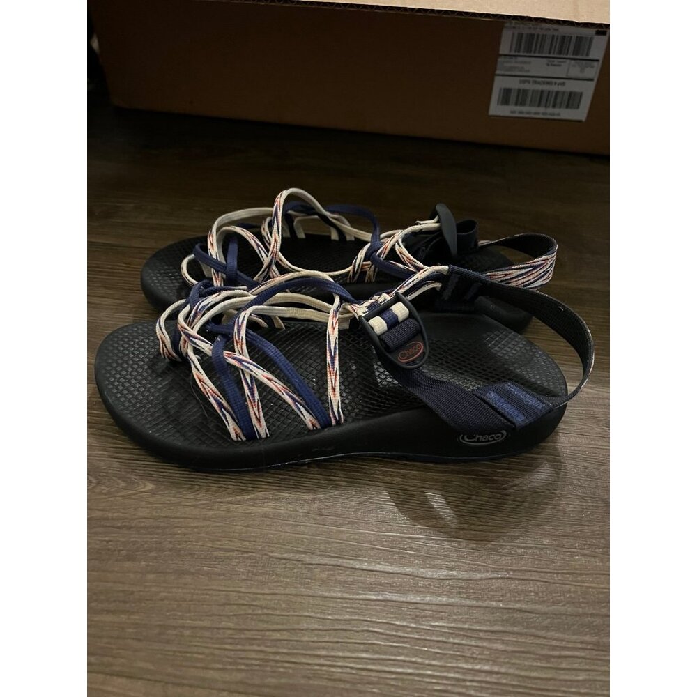 Chacos - Picture 4 of 9